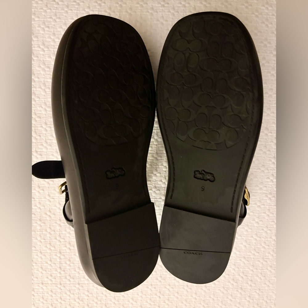 COACH Black Knotted Women's Sandals. - Picture 2 of 4